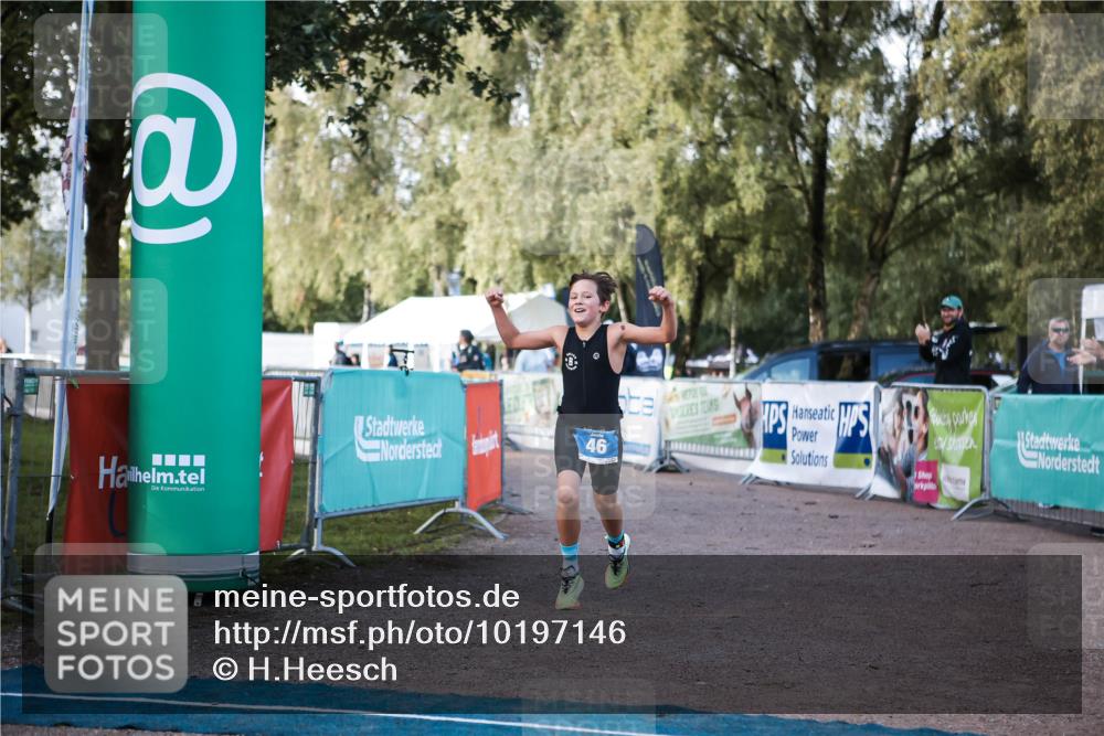 06.09.2026 - 20. Norderstedt Triathlon H.Heesch http://msf.ph/oto/10197146 06.09.2026 09:09:55 Ziel 46 meine-sportfotos.de