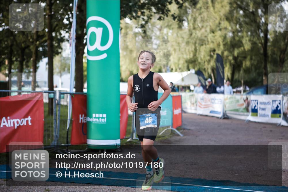 06.09.2026 - 20. Norderstedt Triathlon H.Heesch http://msf.ph/oto/10197180 06.09.2026 09:09:56 Ziel 46 meine-sportfotos.de
