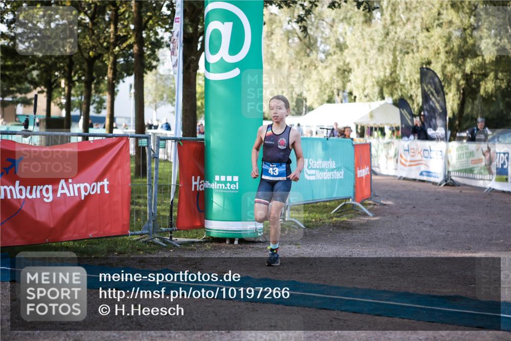 06.09.2026 - 20. Norderstedt Triathlon H.Heesch http://msf.ph/oto/10197266 06.09.2026 09:10:44 Ziel 14, 43 meine-sportfotos.de