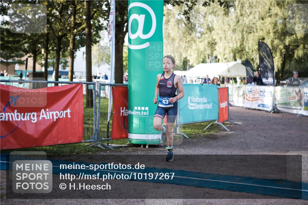 06.09.2026 - 20. Norderstedt Triathlon H.Heesch http://msf.ph/oto/10197267 06.09.2026 09:10:44 Ziel 14, 43 meine-sportfotos.de