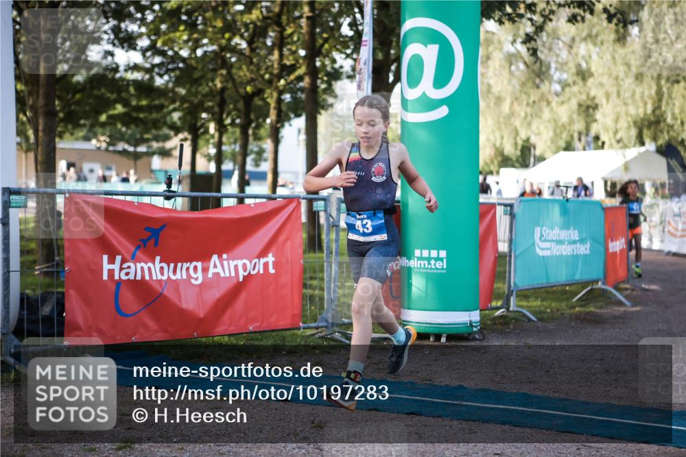 06.09.2026 - 20. Norderstedt Triathlon H.Heesch http://msf.ph/oto/10197283 06.09.2026 09:10:44 Ziel 14, 43 meine-sportfotos.de