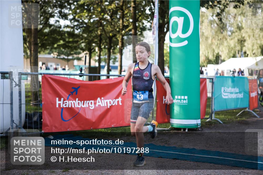 06.09.2026 - 20. Norderstedt Triathlon H.Heesch http://msf.ph/oto/10197288 06.09.2026 09:10:45 Ziel 14, 34, 43 meine-sportfotos.de