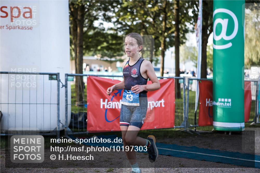 06.09.2026 - 20. Norderstedt Triathlon H.Heesch http://msf.ph/oto/10197303 06.09.2026 09:10:45 Ziel 14, 34, 43 meine-sportfotos.de
