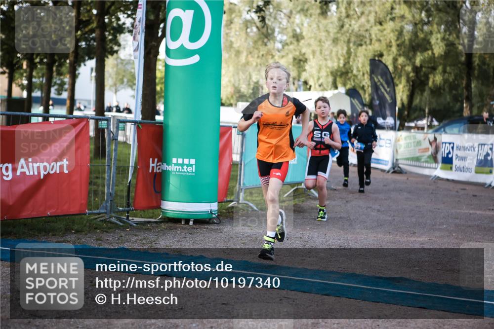 06.09.2026 - 20. Norderstedt Triathlon H.Heesch http://msf.ph/oto/10197340 06.09.2026 09:10:51 Ziel 14, 31, 32, 34, 35, 43 meine-sportfotos.de