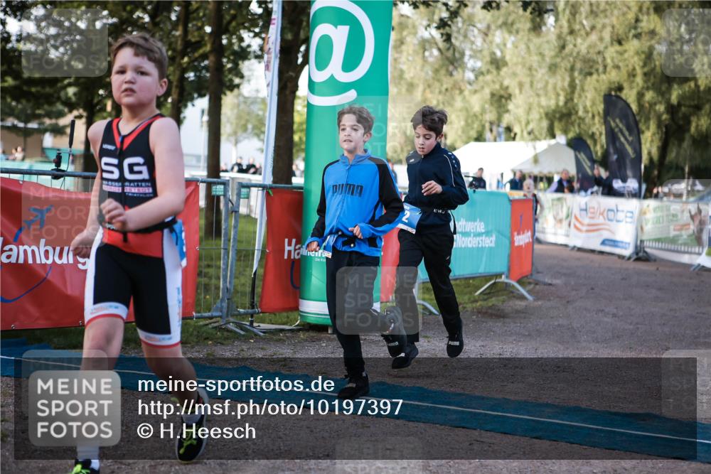 06.09.2026 - 20. Norderstedt Triathlon H.Heesch http://msf.ph/oto/10197397 06.09.2026 09:10:53 Ziel 14, 31, 32, 34, 35, 48 meine-sportfotos.de