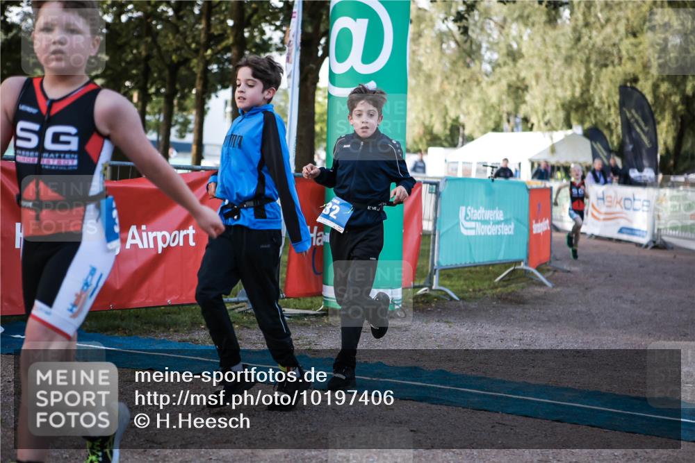06.09.2026 - 20. Norderstedt Triathlon H.Heesch http://msf.ph/oto/10197406 06.09.2026 09:10:54 Ziel 14, 31, 32, 34, 35, 48 meine-sportfotos.de