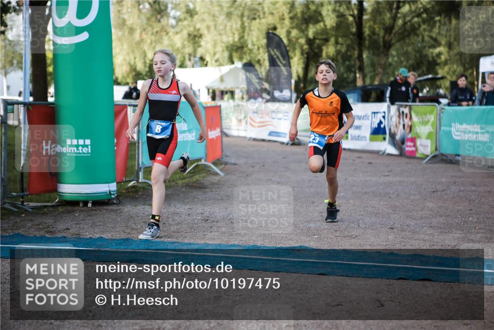 06.09.2026 - 20. Norderstedt Triathlon H.Heesch http://msf.ph/oto/10197475 06.09.2026 09:11:06 Ziel 3, 8, 23, 33 meine-sportfotos.de