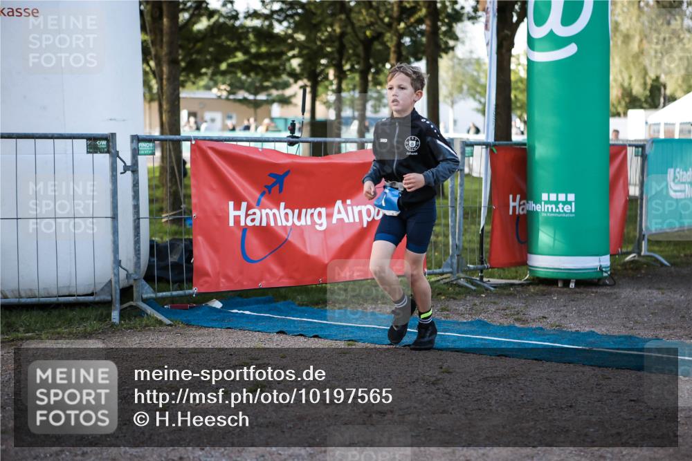 06.09.2026 - 20. Norderstedt Triathlon H.Heesch http://msf.ph/oto/10197565 06.09.2026 09:11:16 Ziel 1, 3, 33 meine-sportfotos.de