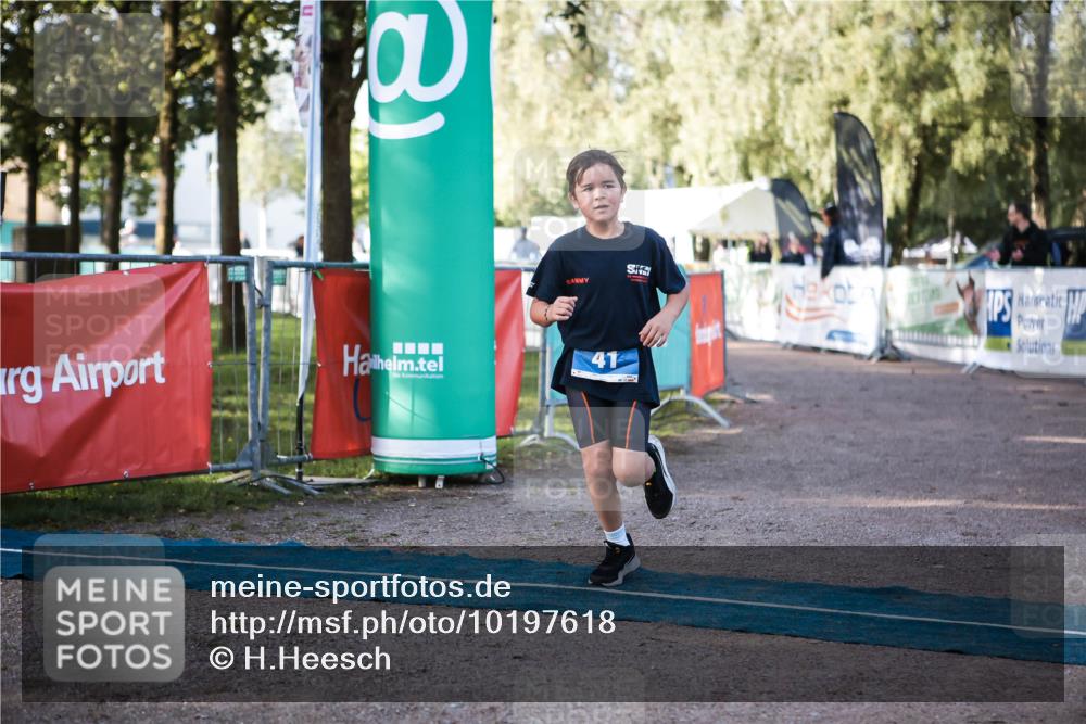 06.09.2026 - 20. Norderstedt Triathlon H.Heesch http://msf.ph/oto/10197618 06.09.2026 09:11:36 Ziel 41 meine-sportfotos.de