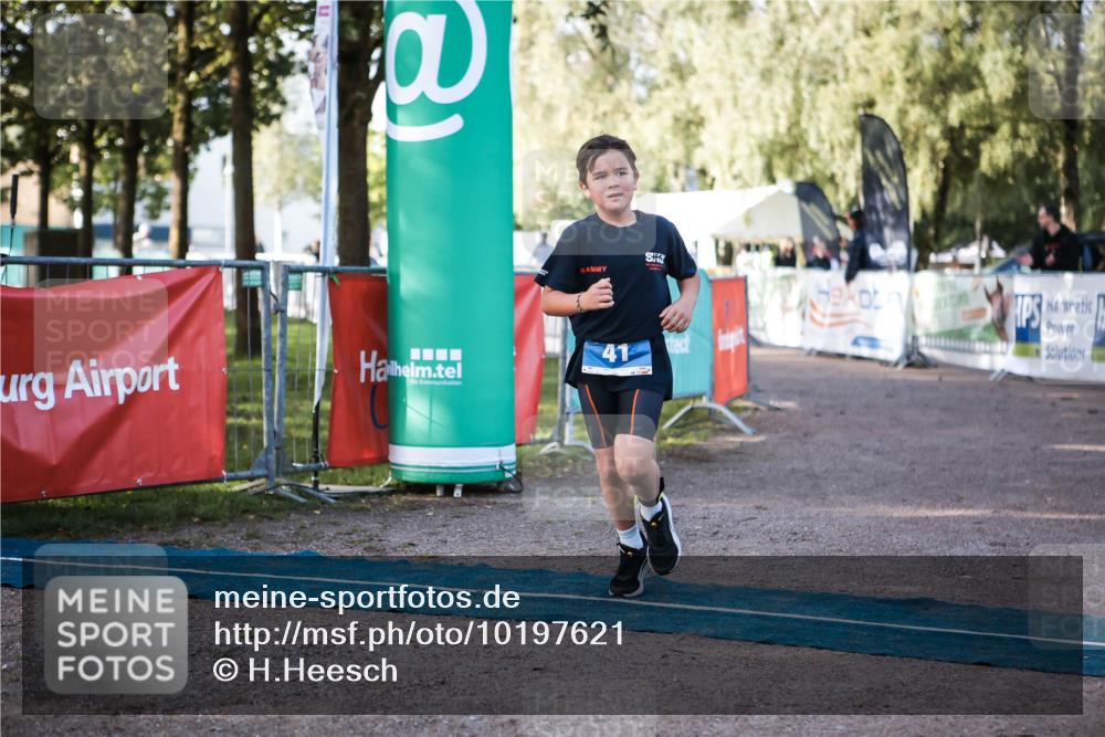 06.09.2026 - 20. Norderstedt Triathlon H.Heesch http://msf.ph/oto/10197621 06.09.2026 09:11:36 Ziel 41 meine-sportfotos.de