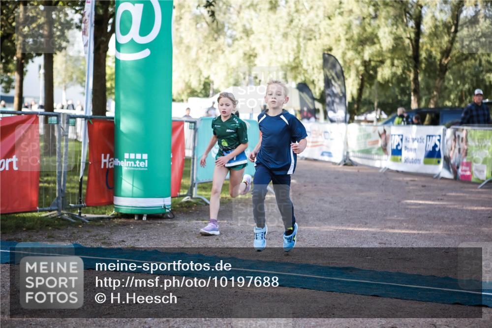 06.09.2026 - 20. Norderstedt Triathlon H.Heesch http://msf.ph/oto/10197688 06.09.2026 09:11:54 Ziel 5, 7, 24 meine-sportfotos.de