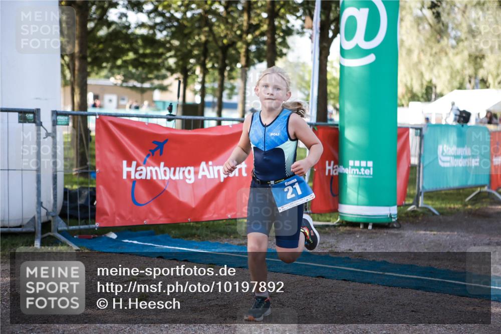 06.09.2026 - 20. Norderstedt Triathlon H.Heesch http://msf.ph/oto/10197892 06.09.2026 09:12:38 Ziel 12, 21, 29 meine-sportfotos.de