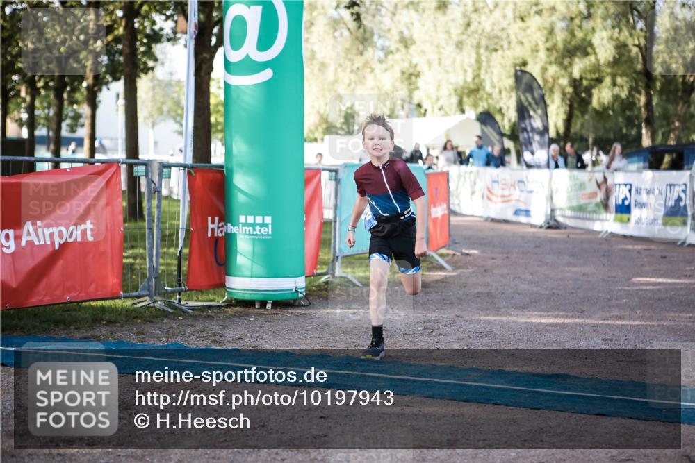 06.09.2026 - 20. Norderstedt Triathlon H.Heesch http://msf.ph/oto/10197943 06.09.2026 09:13:04 Ziel 20, 38 meine-sportfotos.de