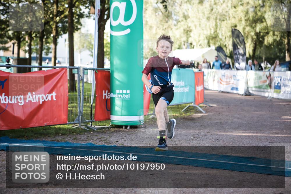 06.09.2026 - 20. Norderstedt Triathlon H.Heesch http://msf.ph/oto/10197950 06.09.2026 09:13:04 Ziel 20, 38 meine-sportfotos.de