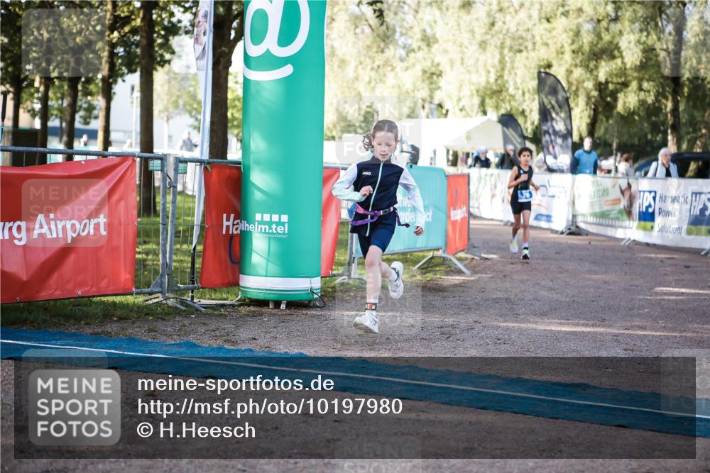 06.09.2026 - 20. Norderstedt Triathlon H.Heesch http://msf.ph/oto/10197980 06.09.2026 09:13:08 Ziel 20, 26, 38 meine-sportfotos.de