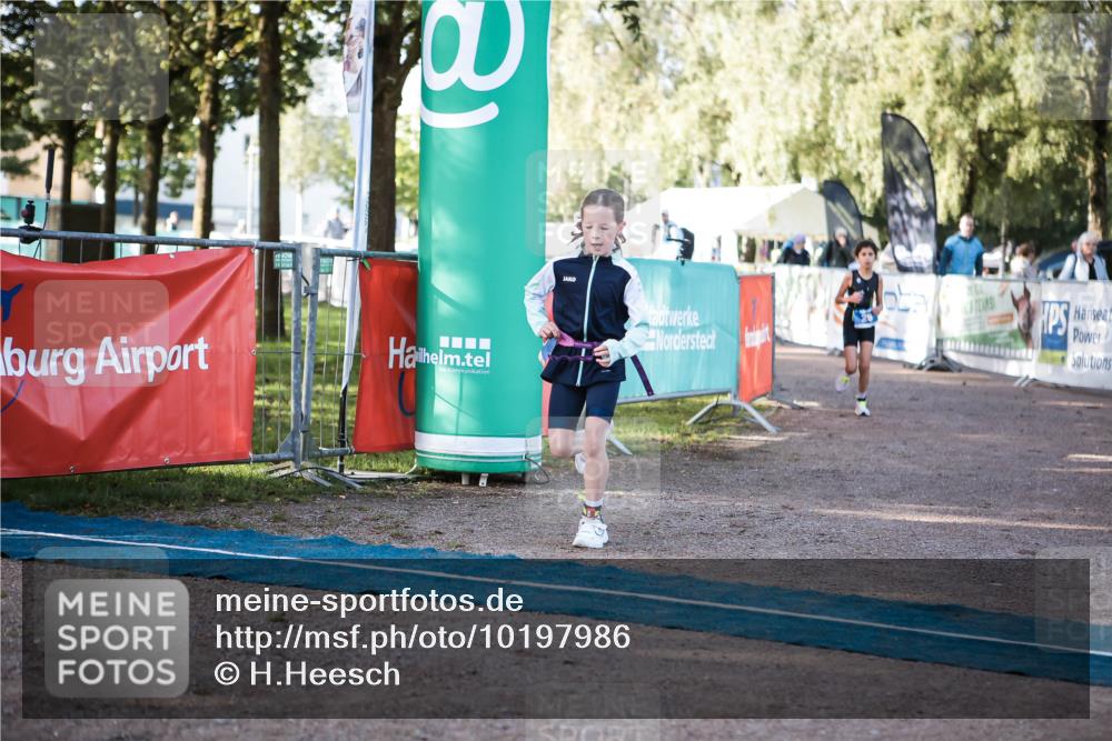 06.09.2026 - 20. Norderstedt Triathlon H.Heesch http://msf.ph/oto/10197986 06.09.2026 09:13:08 Ziel 20, 26, 38 meine-sportfotos.de