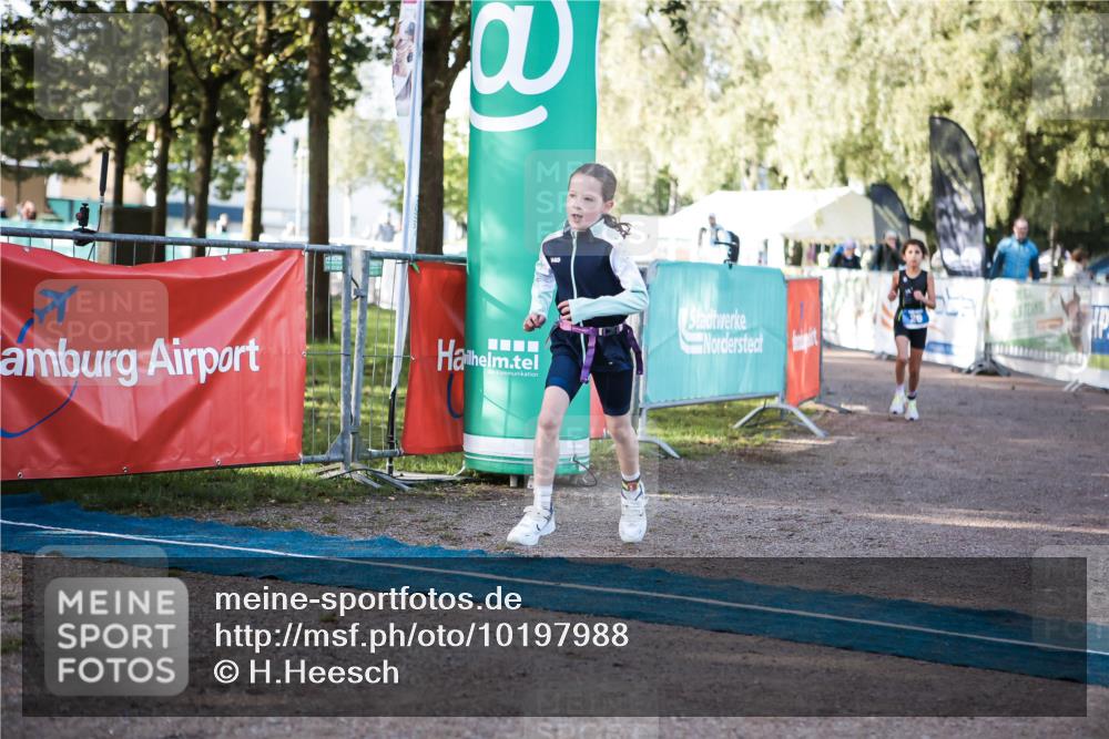 06.09.2026 - 20. Norderstedt Triathlon H.Heesch http://msf.ph/oto/10197988 06.09.2026 09:13:09 Ziel 20, 26, 38 meine-sportfotos.de