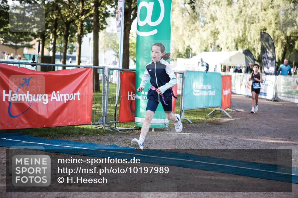 06.09.2026 - 20. Norderstedt Triathlon H.Heesch http://msf.ph/oto/10197989 06.09.2026 09:13:09 Ziel 20, 26, 38 meine-sportfotos.de
