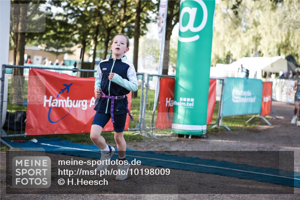 06.09.2026 - 20. Norderstedt Triathlon H.Heesch http://msf.ph/oto/10198009 06.09.2026 09:13:09 Ziel 20, 26, 38 meine-sportfotos.de