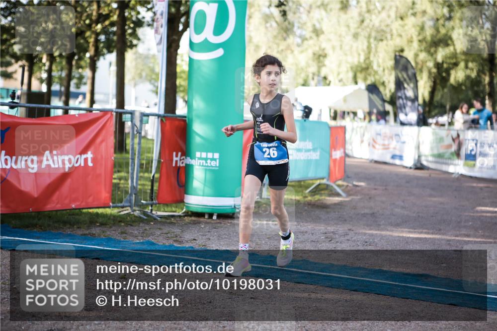 06.09.2026 - 20. Norderstedt Triathlon H.Heesch http://msf.ph/oto/10198031 06.09.2026 09:13:12 Ziel 26, 38 meine-sportfotos.de