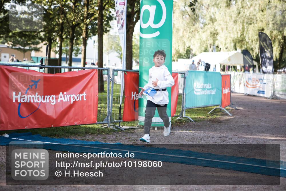 06.09.2026 - 20. Norderstedt Triathlon H.Heesch http://msf.ph/oto/10198060 06.09.2026 09:13:18 Ziel 4, 26 meine-sportfotos.de