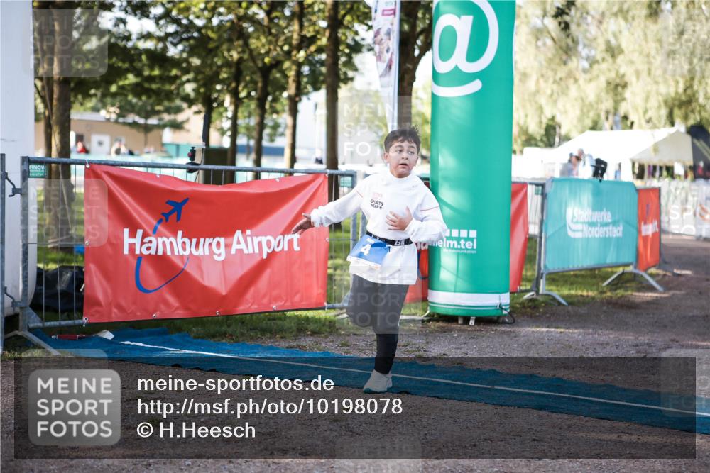 06.09.2026 - 20. Norderstedt Triathlon H.Heesch http://msf.ph/oto/10198078 06.09.2026 09:13:18 Ziel 4, 26 meine-sportfotos.de