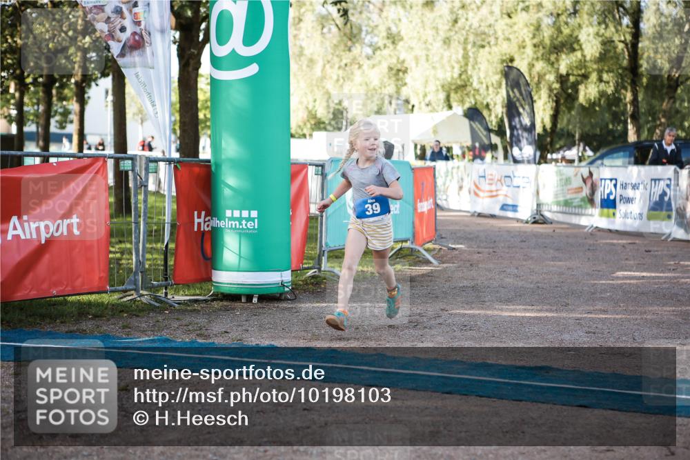 06.09.2026 - 20. Norderstedt Triathlon H.Heesch http://msf.ph/oto/10198103 06.09.2026 09:13:49 Ziel 39 meine-sportfotos.de