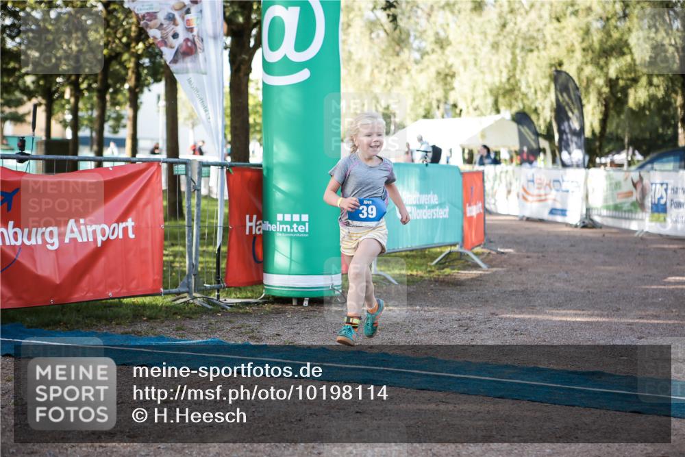 06.09.2026 - 20. Norderstedt Triathlon H.Heesch http://msf.ph/oto/10198114 06.09.2026 09:13:49 Ziel 39 meine-sportfotos.de