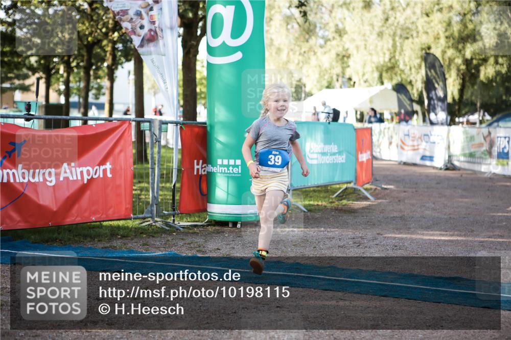 06.09.2026 - 20. Norderstedt Triathlon H.Heesch http://msf.ph/oto/10198115 06.09.2026 09:13:49 Ziel 39 meine-sportfotos.de
