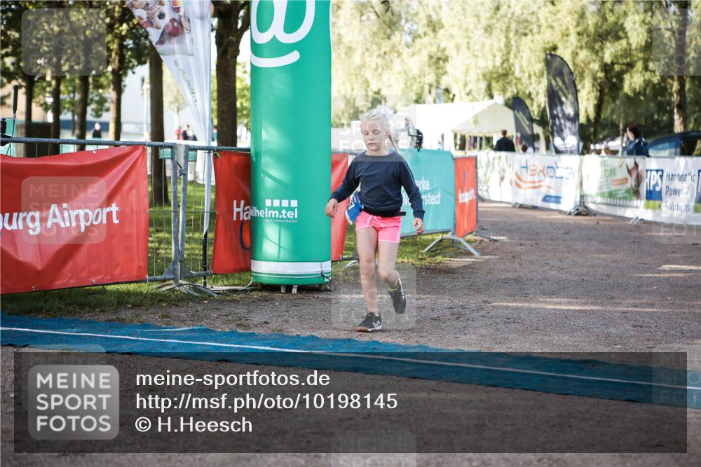 06.09.2026 - 20. Norderstedt Triathlon H.Heesch http://msf.ph/oto/10198145 06.09.2026 09:14:01 Ziel 47 meine-sportfotos.de