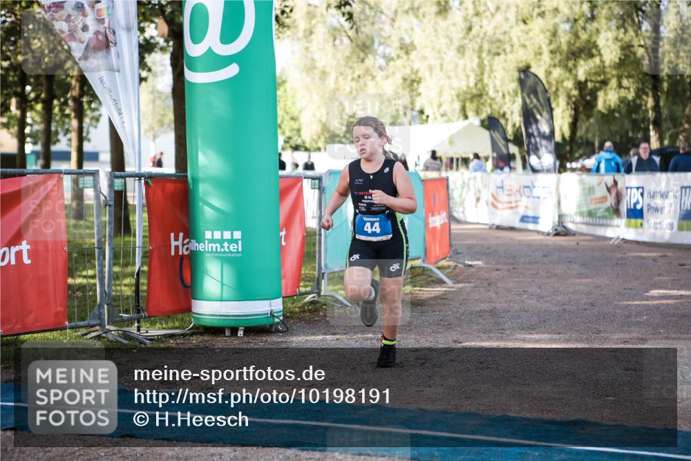 06.09.2026 - 20. Norderstedt Triathlon H.Heesch http://msf.ph/oto/10198191 06.09.2026 09:14:11 Ziel 44 meine-sportfotos.de