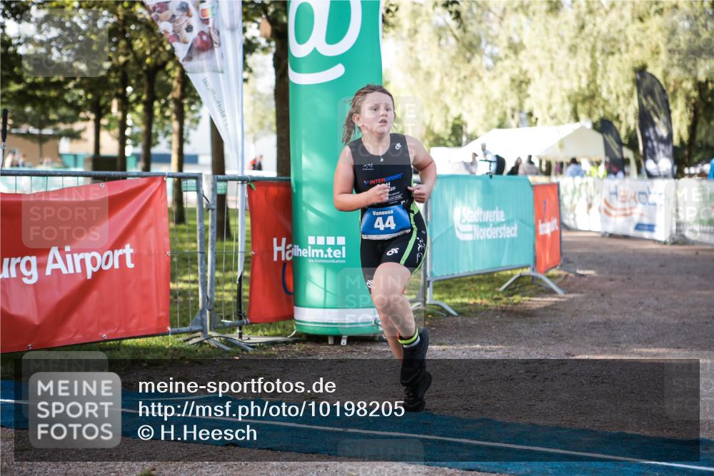 06.09.2026 - 20. Norderstedt Triathlon H.Heesch http://msf.ph/oto/10198205 06.09.2026 09:14:12 Ziel 44 meine-sportfotos.de