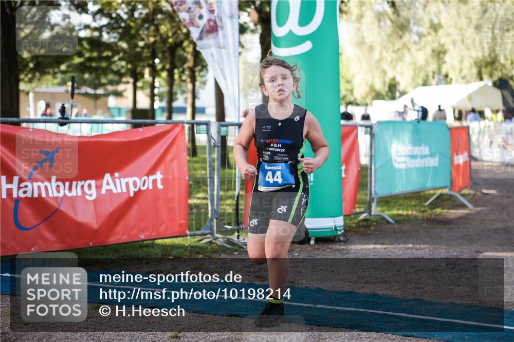 06.09.2026 - 20. Norderstedt Triathlon H.Heesch http://msf.ph/oto/10198214 06.09.2026 09:14:12 Ziel 44 meine-sportfotos.de