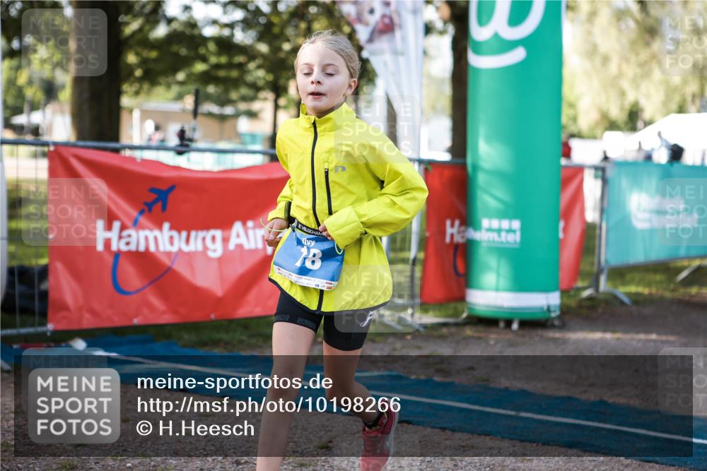 06.09.2026 - 20. Norderstedt Triathlon H.Heesch http://msf.ph/oto/10198266 06.09.2026 09:14:53 Ziel 18 meine-sportfotos.de