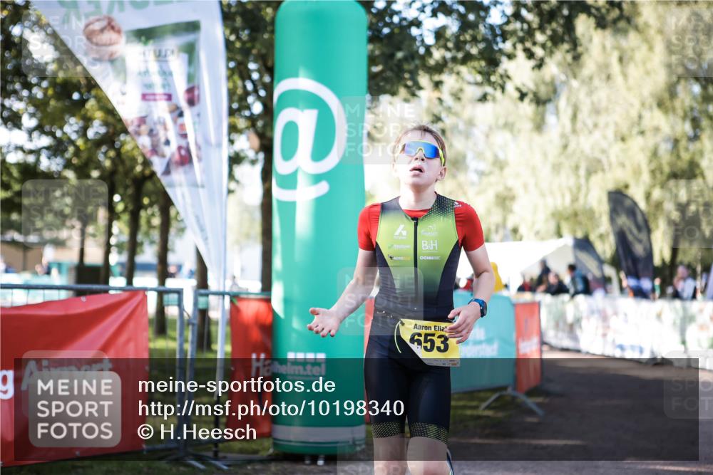 06.09.2026 - 20. Norderstedt Triathlon H.Heesch http://msf.ph/oto/10198340 06.09.2026 09:44:22 Ziel 653 meine-sportfotos.de