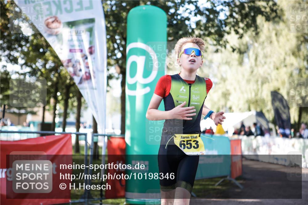 06.09.2026 - 20. Norderstedt Triathlon H.Heesch http://msf.ph/oto/10198346 06.09.2026 09:44:22 Ziel 653 meine-sportfotos.de