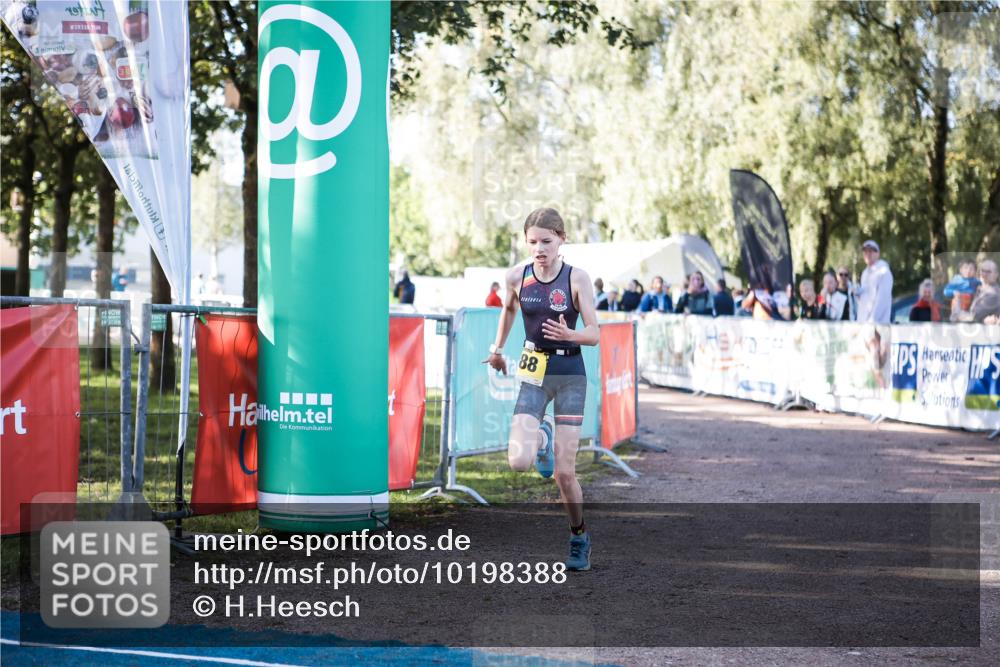 06.09.2026 - 20. Norderstedt Triathlon H.Heesch http://msf.ph/oto/10198388 06.09.2026 09:44:32 Ziel 626, 688 meine-sportfotos.de