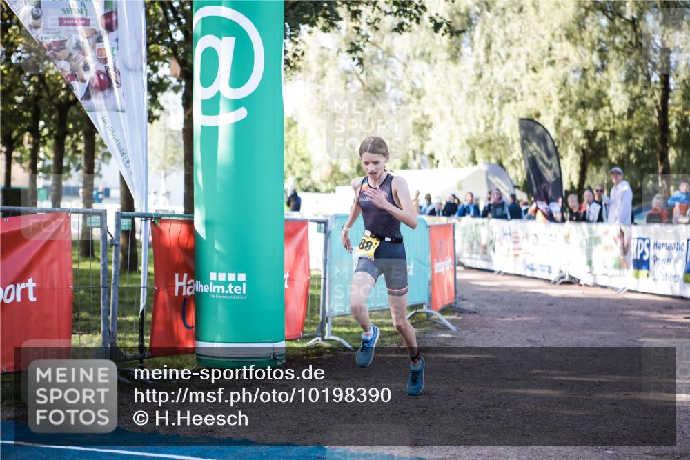 06.09.2026 - 20. Norderstedt Triathlon H.Heesch http://msf.ph/oto/10198390 06.09.2026 09:44:32 Ziel 626, 688 meine-sportfotos.de