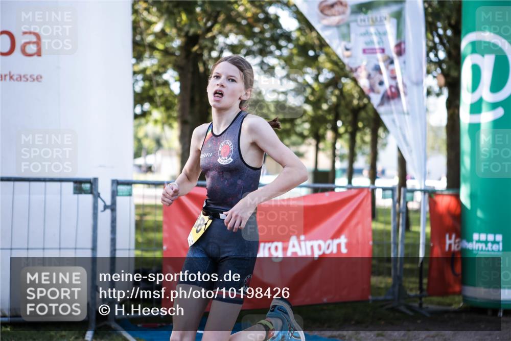 06.09.2026 - 20. Norderstedt Triathlon H.Heesch http://msf.ph/oto/10198426 06.09.2026 09:44:33 Ziel 626, 688 meine-sportfotos.de
