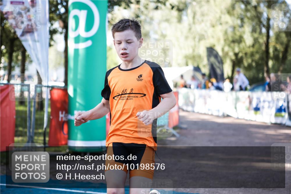06.09.2026 - 20. Norderstedt Triathlon H.Heesch http://msf.ph/oto/10198576 06.09.2026 09:45:47 Ziel 651 meine-sportfotos.de