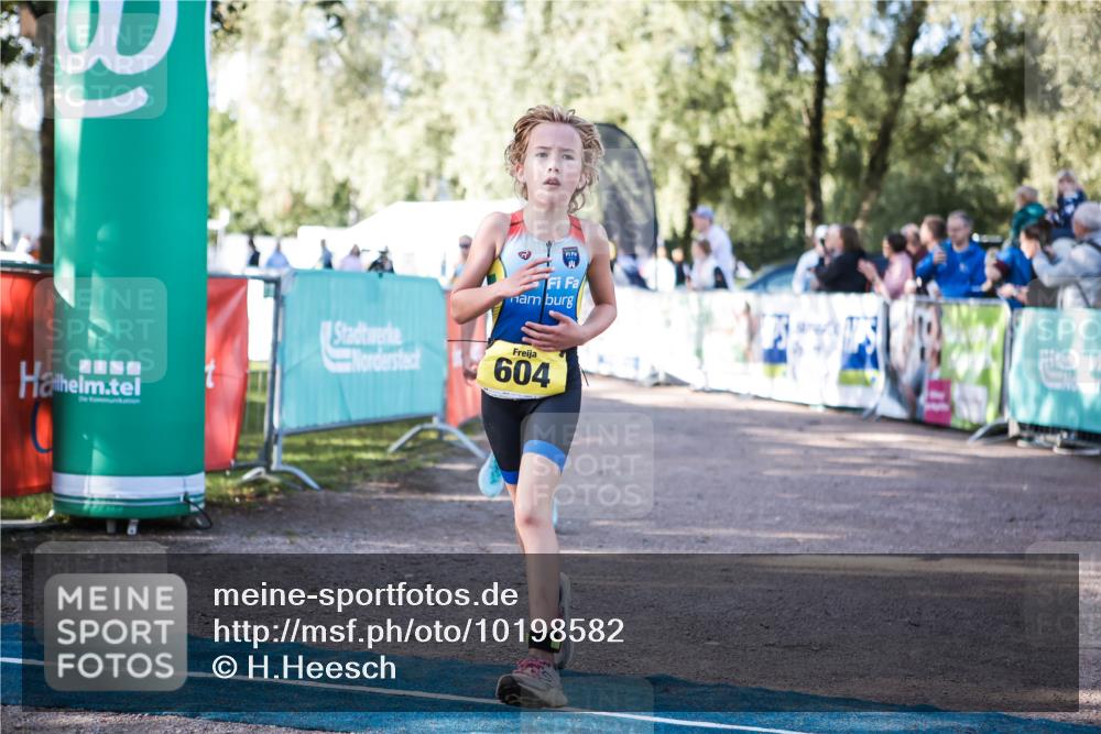 06.09.2026 - 20. Norderstedt Triathlon H.Heesch http://msf.ph/oto/10198582 06.09.2026 09:45:55 Ziel 604, 655, 695 meine-sportfotos.de