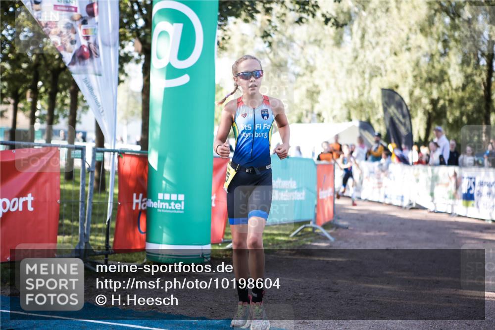 06.09.2026 - 20. Norderstedt Triathlon H.Heesch http://msf.ph/oto/10198604 06.09.2026 09:45:58 Ziel 604, 613, 621, 655, 695 meine-sportfotos.de