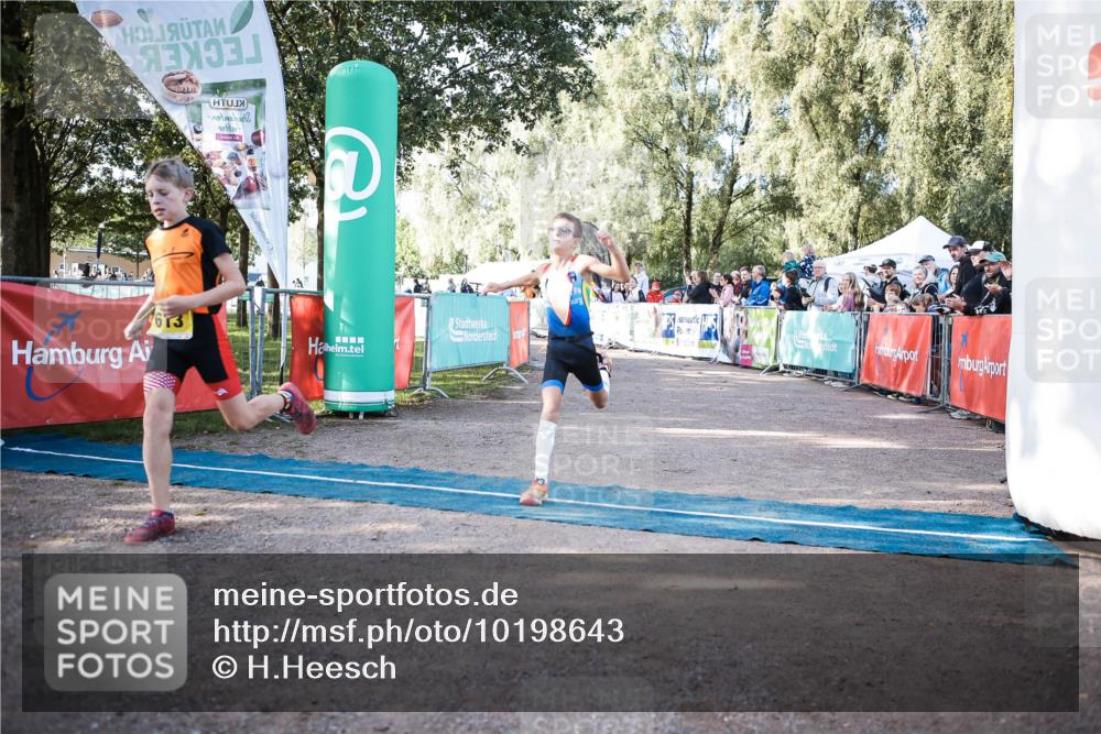 06.09.2026 - 20. Norderstedt Triathlon H.Heesch http://msf.ph/oto/10198643 06.09.2026 09:46:01 Ziel 604, 613, 621, 655, 695 meine-sportfotos.de