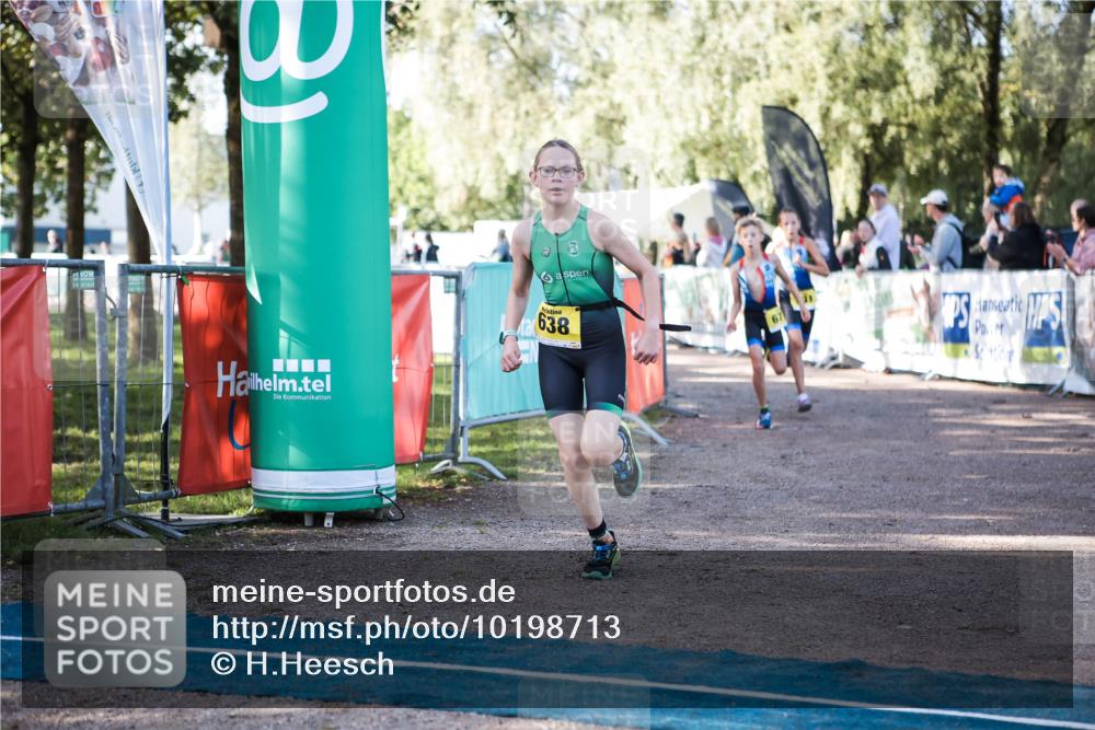 06.09.2026 - 20. Norderstedt Triathlon H.Heesch http://msf.ph/oto/10198713 06.09.2026 09:46:33 Ziel 631, 638, 677 meine-sportfotos.de