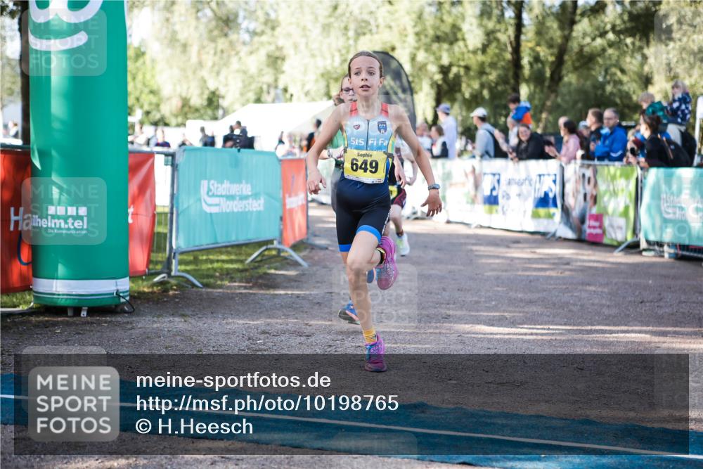 06.09.2026 - 20. Norderstedt Triathlon H.Heesch http://msf.ph/oto/10198765 06.09.2026 09:46:40 Ziel 631, 637, 638, 649, 677, 678, 685, 693 meine-sportfotos.de