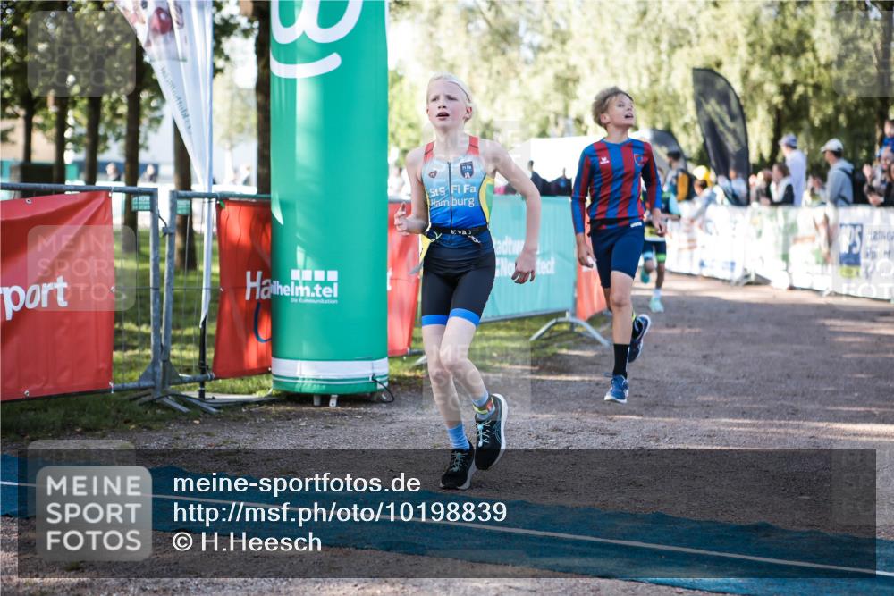 06.09.2026 - 20. Norderstedt Triathlon H.Heesch http://msf.ph/oto/10198839 06.09.2026 09:46:44 Ziel 607, 637, 649, 661, 678, 685, 693, 694 meine-sportfotos.de