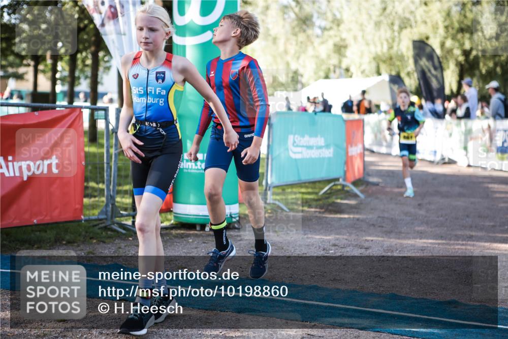 06.09.2026 - 20. Norderstedt Triathlon H.Heesch http://msf.ph/oto/10198860 06.09.2026 09:46:45 Ziel 607, 637, 649, 661, 678, 685, 693, 694 meine-sportfotos.de