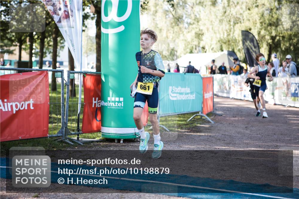 06.09.2026 - 20. Norderstedt Triathlon H.Heesch http://msf.ph/oto/10198879 06.09.2026 09:46:47 Ziel 607, 637, 649, 661, 678, 685, 693, 694 meine-sportfotos.de
