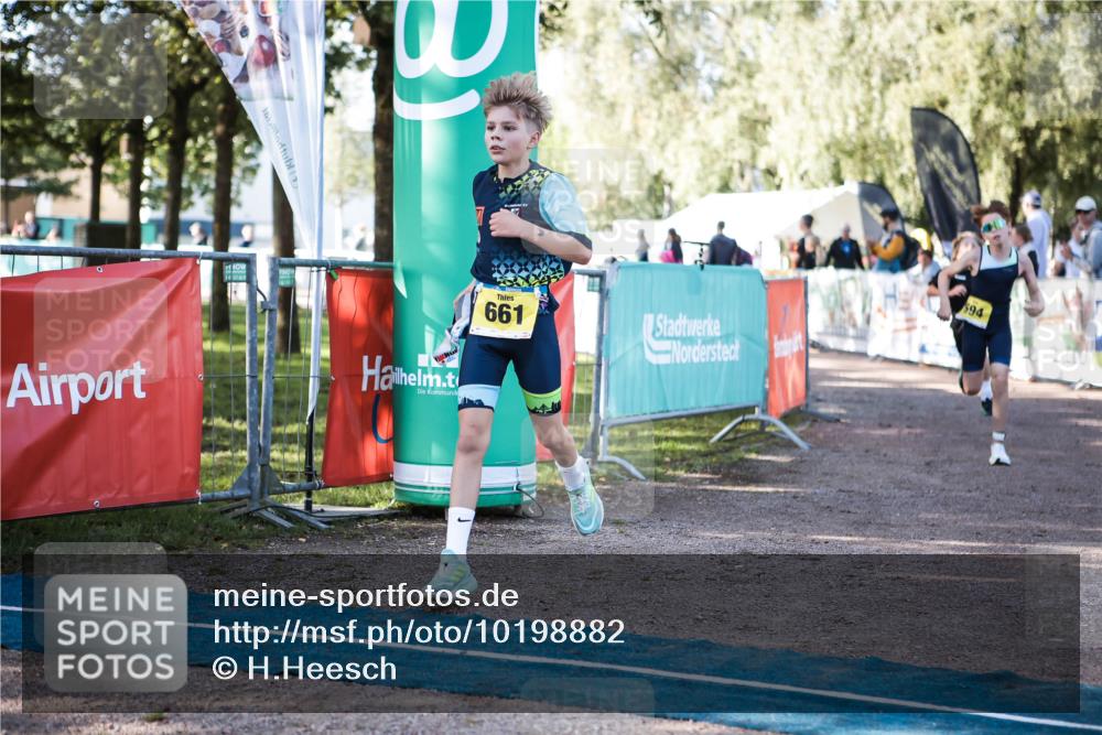 06.09.2026 - 20. Norderstedt Triathlon H.Heesch http://msf.ph/oto/10198882 06.09.2026 09:46:47 Ziel 607, 637, 649, 661, 678, 685, 693, 694 meine-sportfotos.de