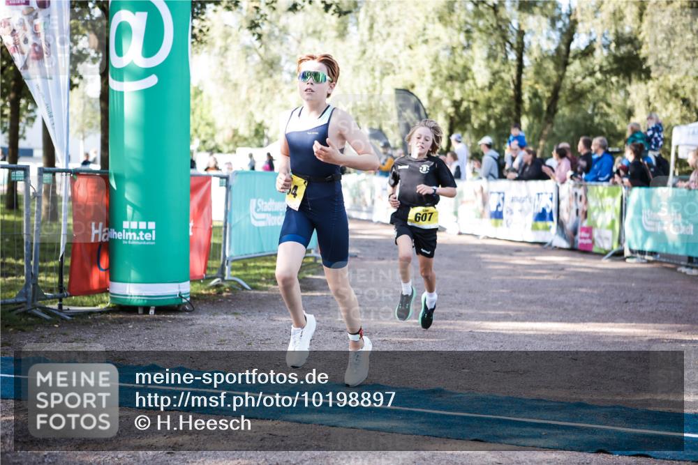 06.09.2026 - 20. Norderstedt Triathlon H.Heesch http://msf.ph/oto/10198897 06.09.2026 09:46:49 Ziel 607, 661, 676, 685, 693, 694 meine-sportfotos.de